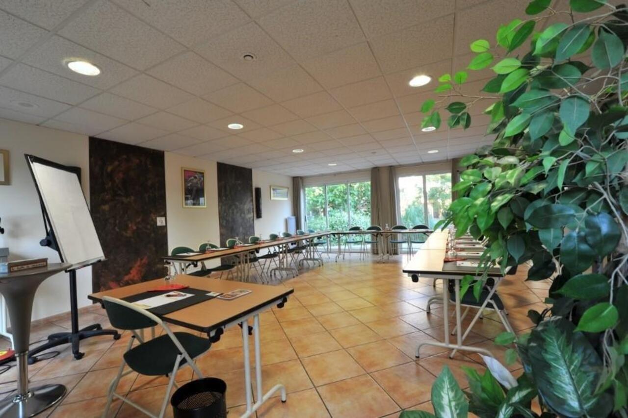 The Originals City, Hotel Nimes Costieres, Ex Inter Hotel Eksteriør billede