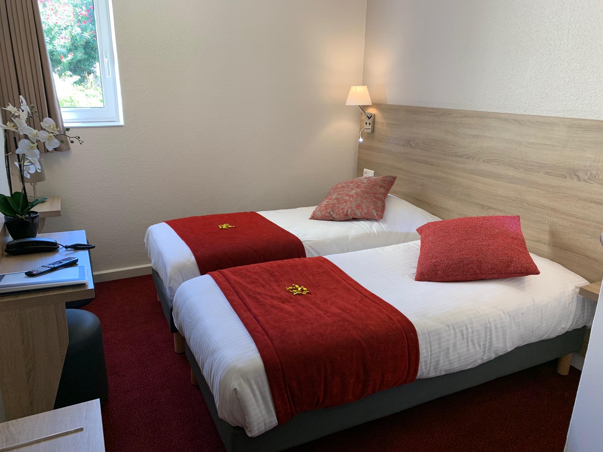The Originals City, Hotel Nimes Costieres, Ex Inter Hotel Eksteriør billede