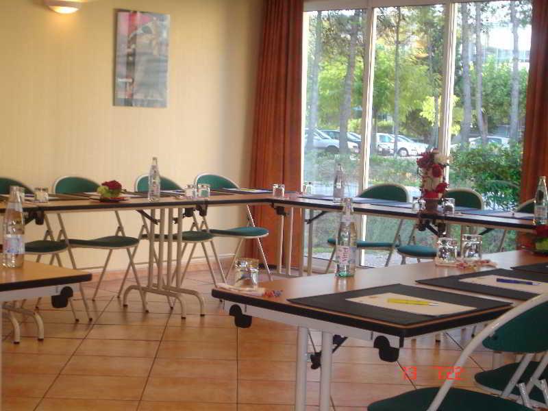 The Originals City, Hotel Nimes Costieres, Ex Inter Hotel Eksteriør billede