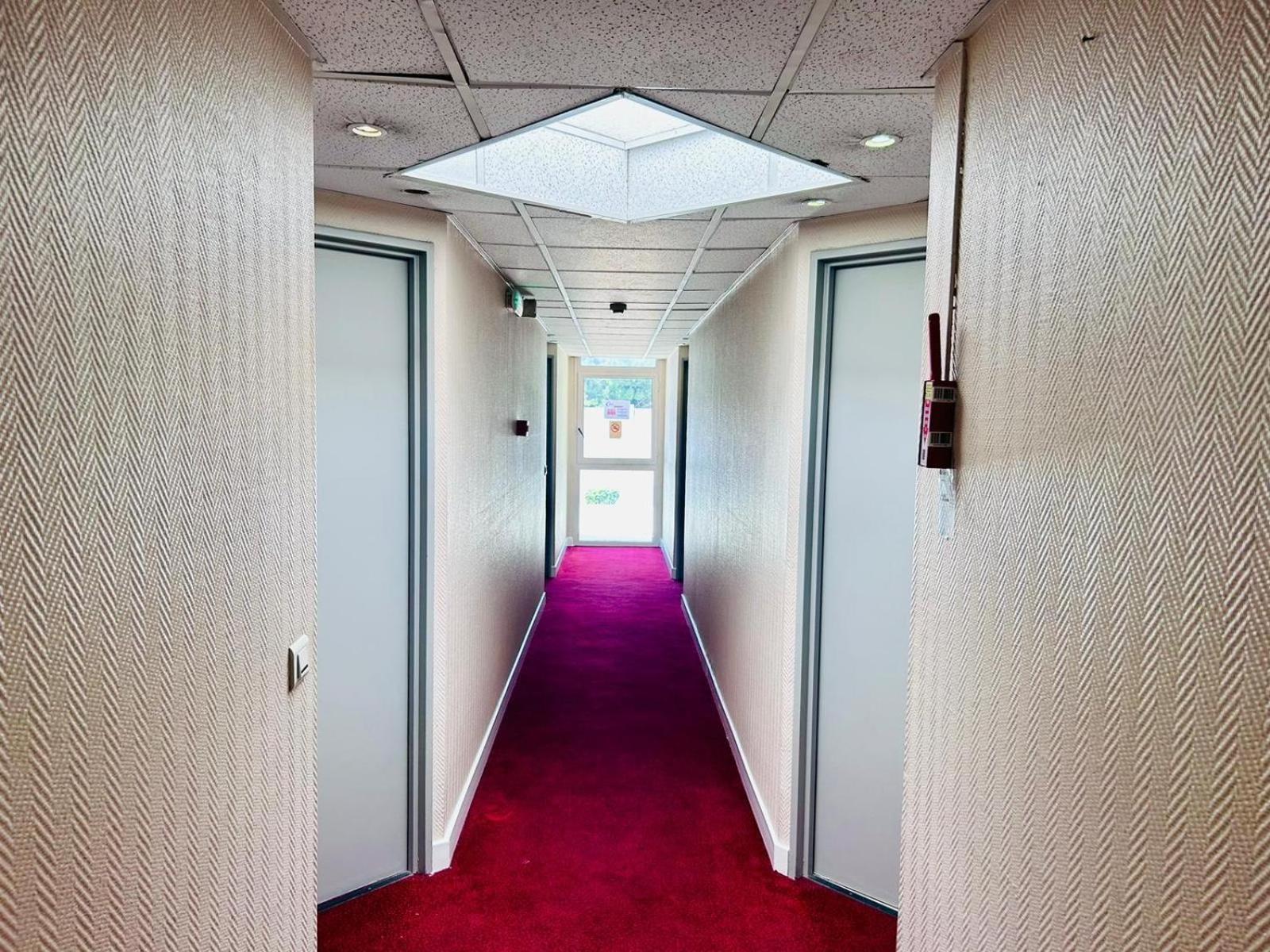 The Originals City, Hotel Nimes Costieres, Ex Inter Hotel Eksteriør billede